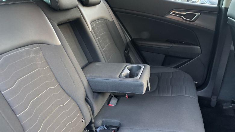 Kia Sportage 1.6T GDi HEV 3 5dr Auto Hybrid Estate